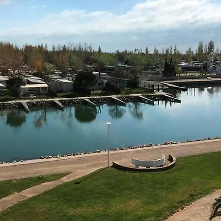 As9836 - P2 Dans Sur La Avec Belle Vue Sur Le Chenal Et Parking Prive アパート