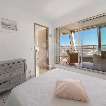 Apartament As9836 - P2 Dans Sur La Avec Belle Vue Sur Le Chenal Et Parking Prive Le Grau-du-Roi
